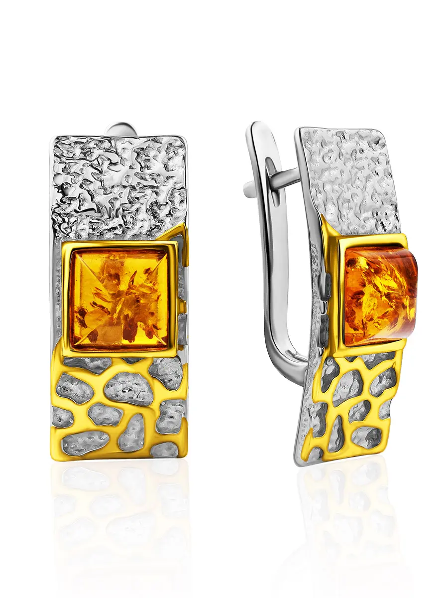 картинка Серьги из текстурного родированного серебра и золотистого янтаря «Эритрея» в онлайн магазине