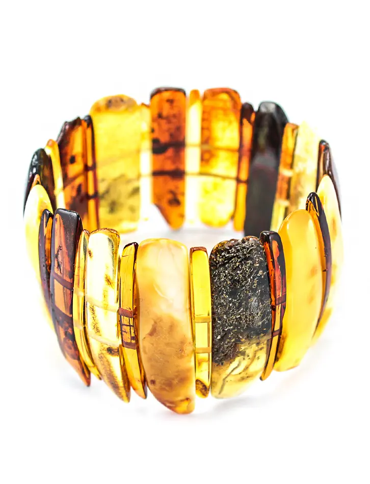 картинка Широкий браслет из натурального янтаря «Пестрый неровный» в онлайн магазине