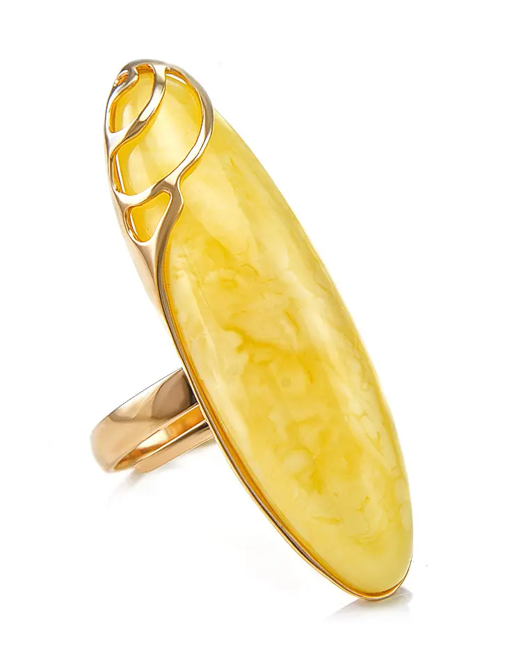 картинка Элегантное кольцо из золота с натуральным янтарём медового цвета в онлайн магазине