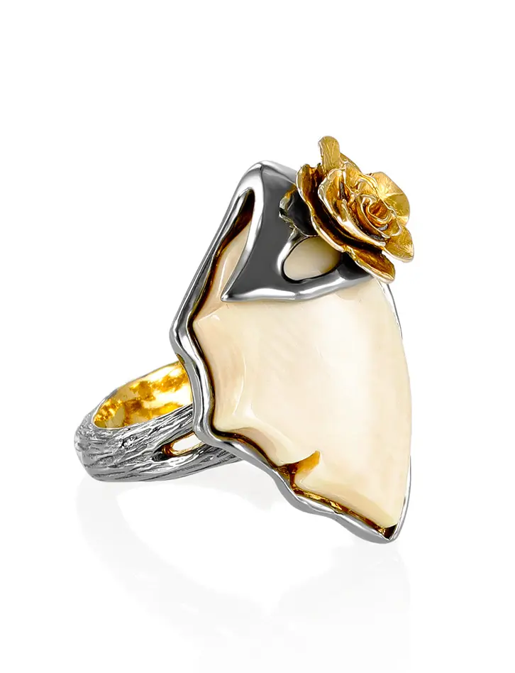 картинка Женственное кольцо из серебра с позолотой и бивня мамонта «Эра» в онлайн магазине