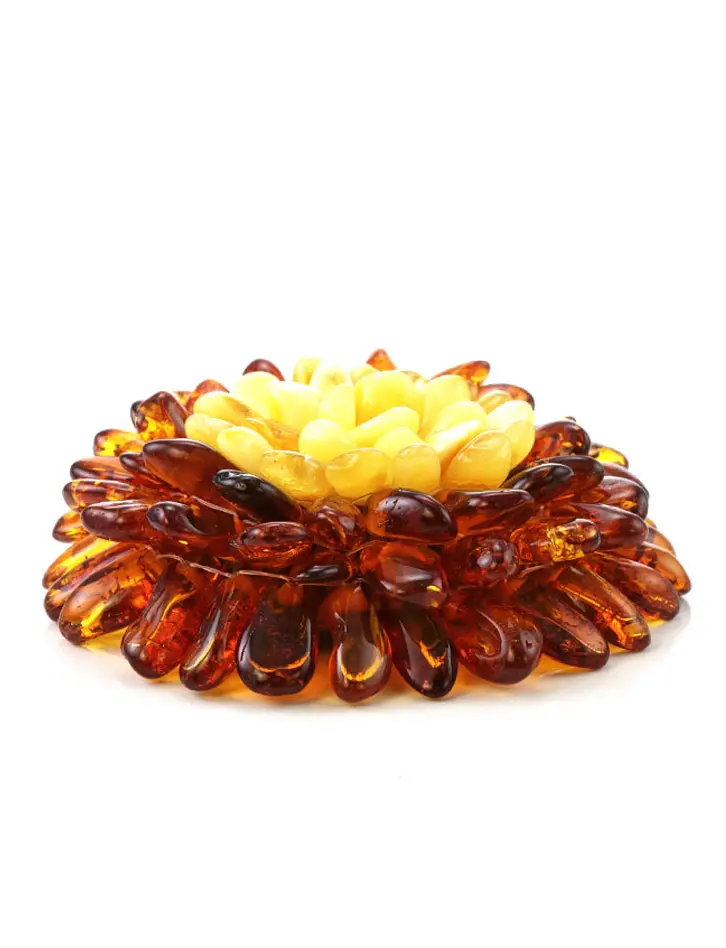 картинка Яркая брошь-кулон из натурального балтийского янтаря разных цветов «Хризантема» в онлайн магазине