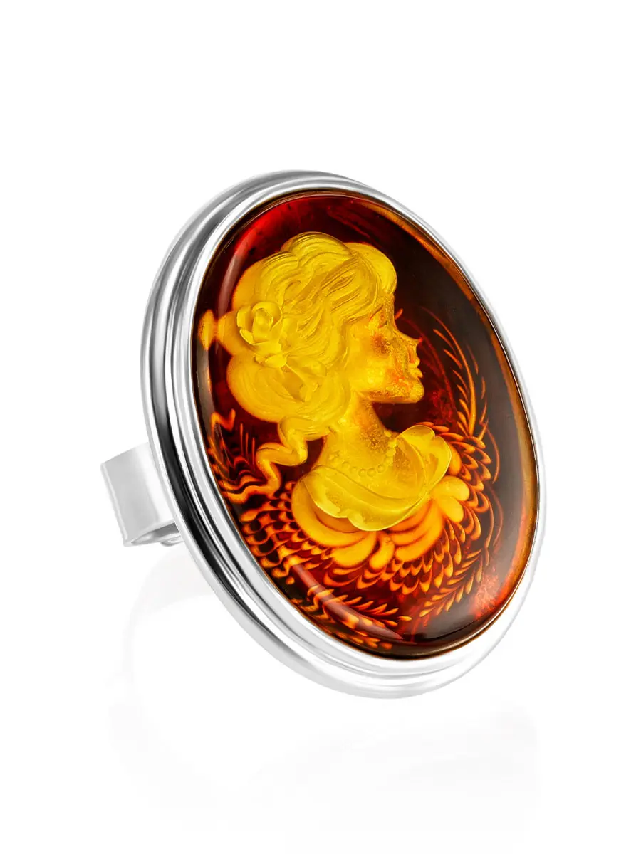 картинка Роскошный перстень из серебра и натурального янтаря с изысканной инталией «Элинор» в онлайн магазине