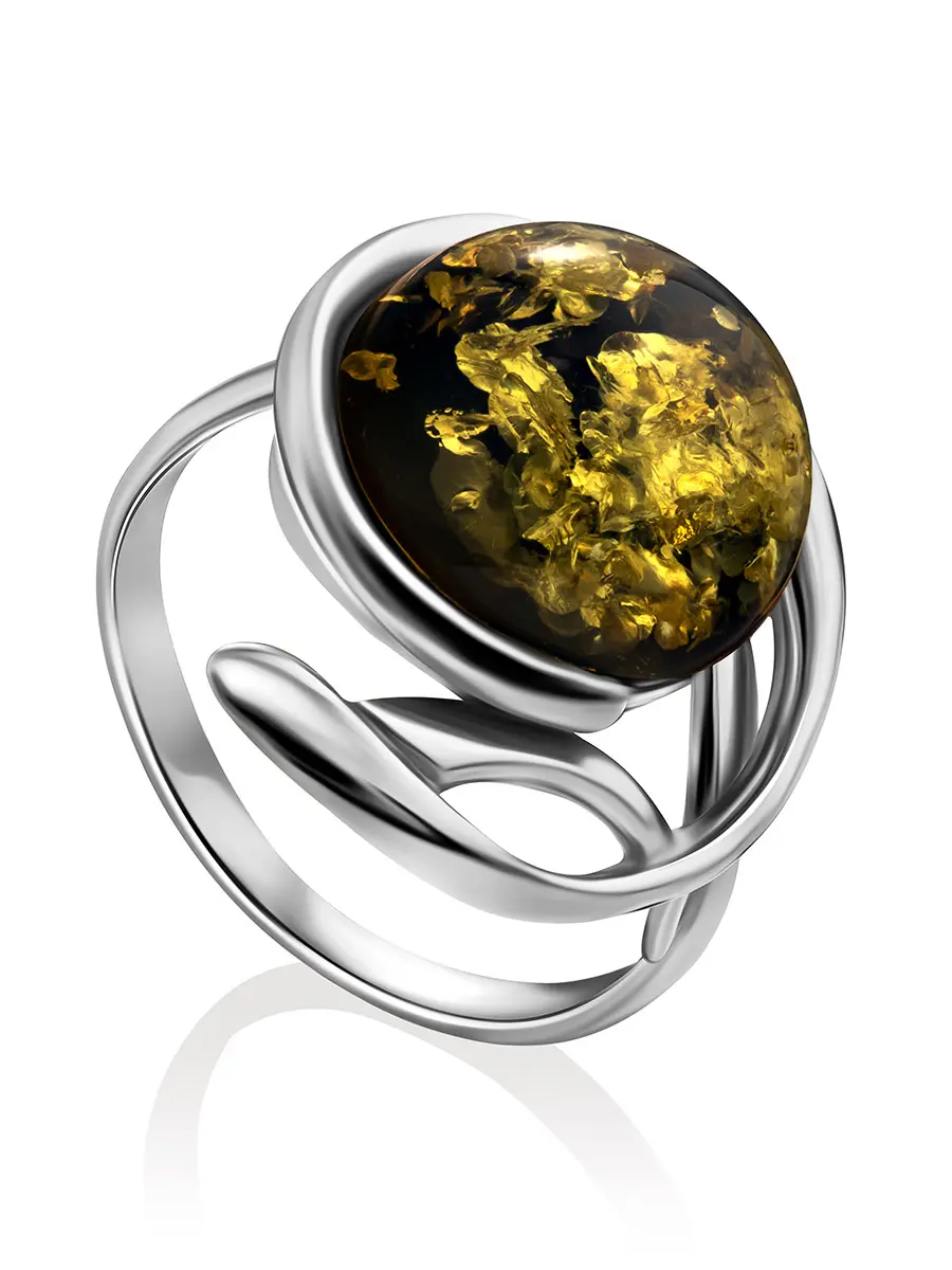 картинка Эффектное кольцо из серебра с натуральным зелёным янтарём «Феникс» в онлайн магазине