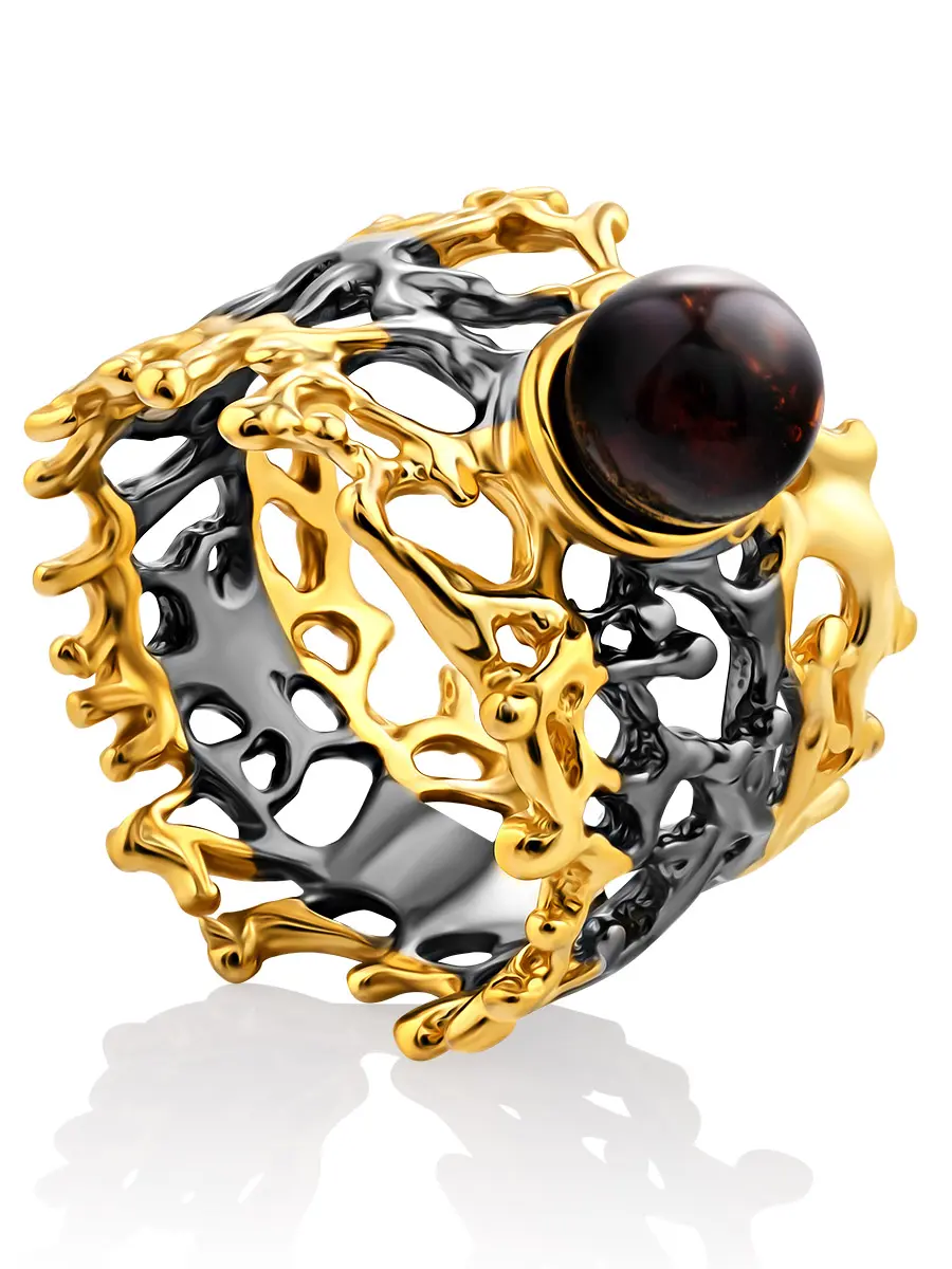 картинка Оригинальное ажурное кольцо из серебра и коньячного янтаря «Ариэль» в онлайн магазине