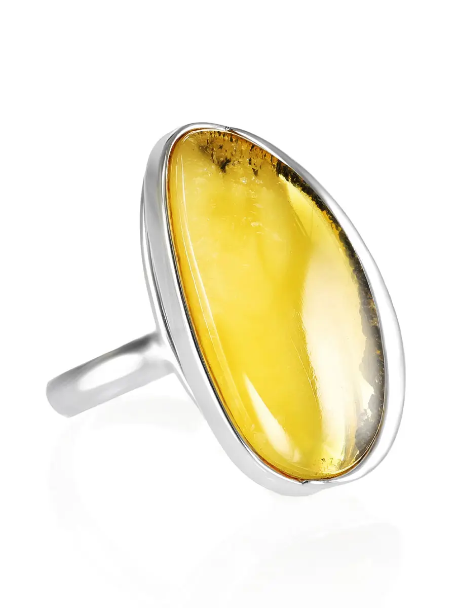 картинка Кольцо из серебра с вставкой из натурального янтаря медового цвета «Лагуна» в онлайн магазине