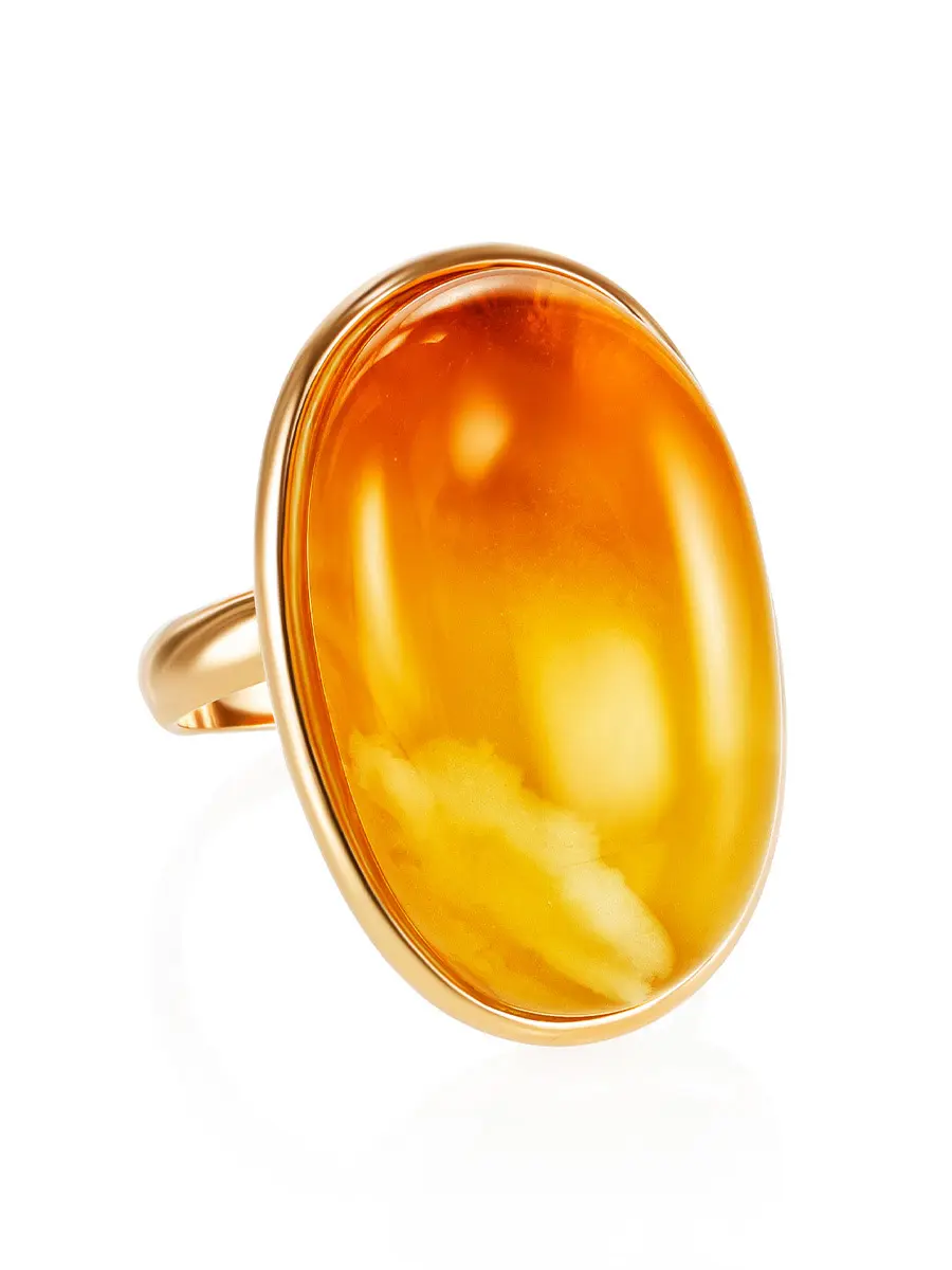 картинка Красивое кольцо с медовым янтарём в онлайн магазине