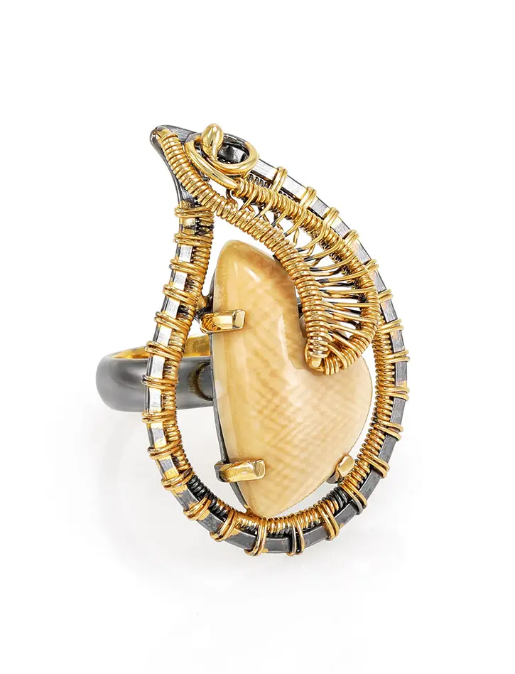 картинка Уникальное кольцо ручной работы из бивня мамонта в серебре «Эра» в онлайн магазине