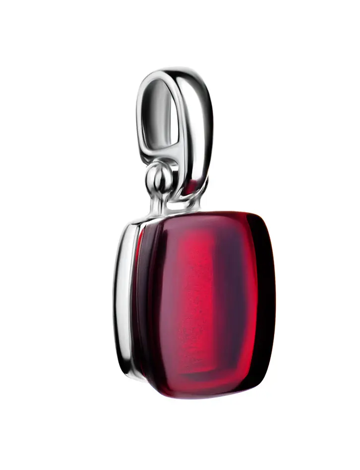 картинка Миниатюрный кулон с ярко-красным янтарём «Сангрил» в онлайн магазине