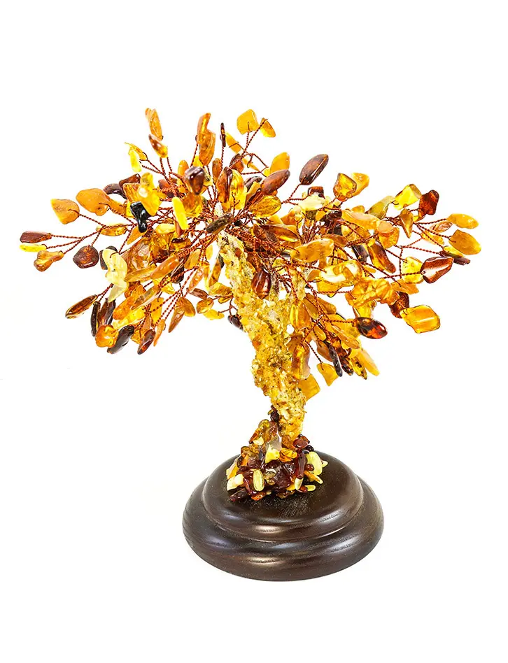 картинка Раскидистое дерево из натурального янтаря на круглой деревянной подставке в онлайн магазине