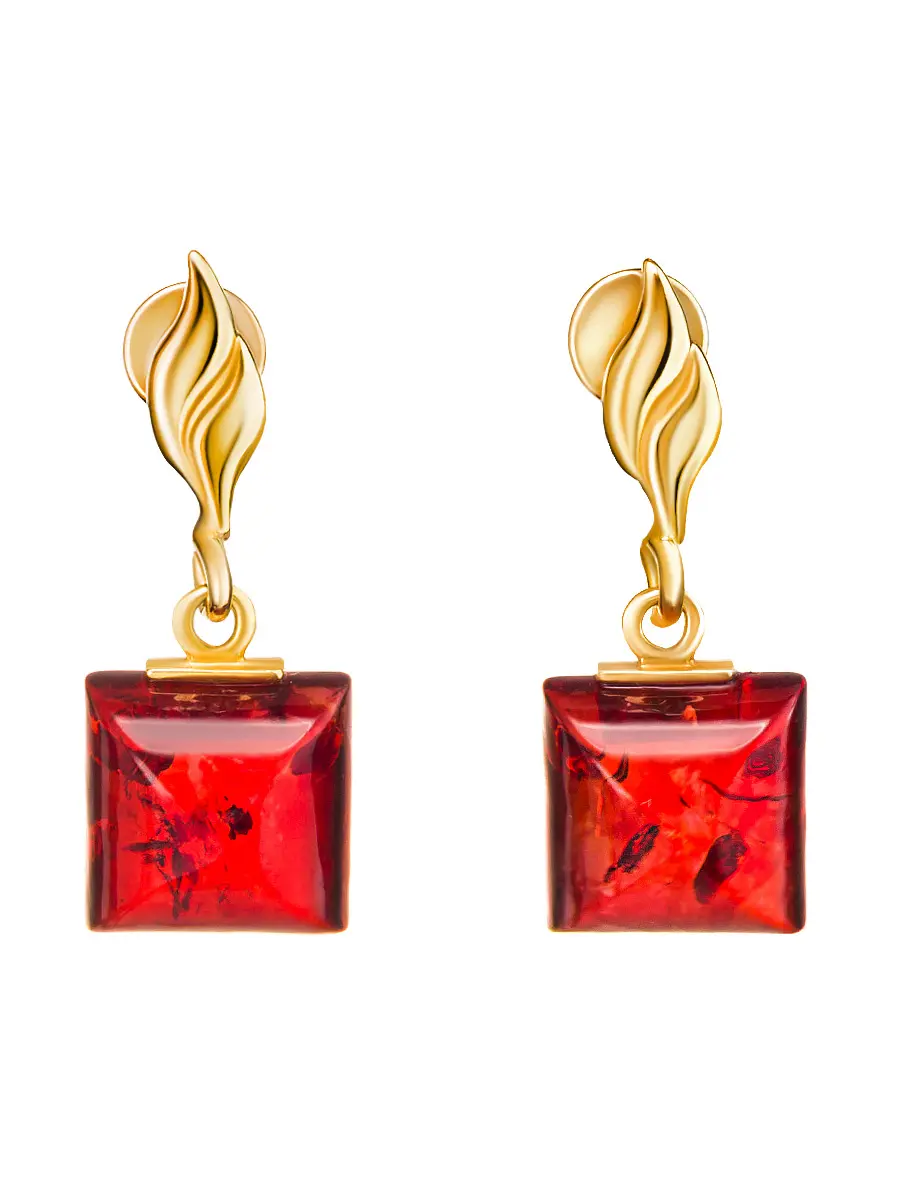 картинка Серьги-гвоздики из позолоченного серебра и янтаря красного цвета «Овация» в онлайн магазине