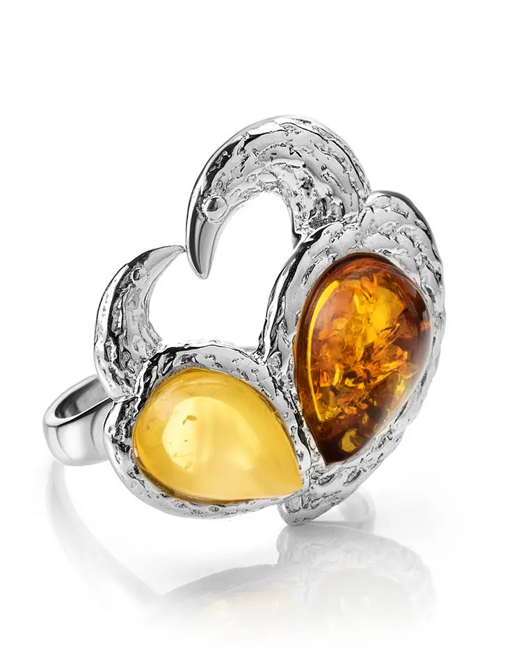 картинка Яркое кольцо из серебра и натурального янтаря медового и коньячного цветов «Лирика» в онлайн магазине