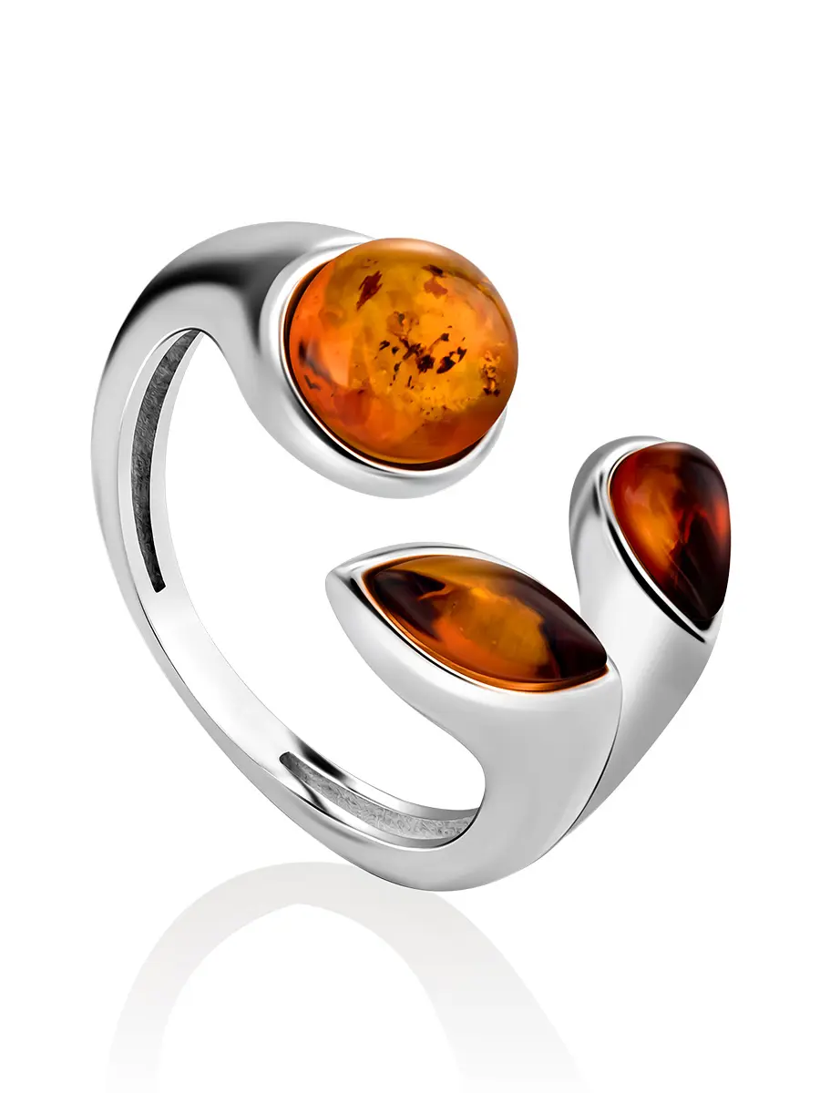 картинка Нежное кольцо «Жерминаль» из серебра и янтаря коньячного цвета в онлайн магазине