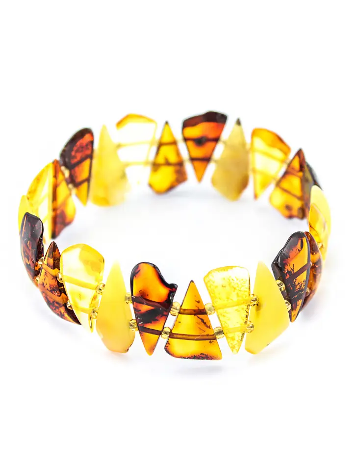 картинка Плоский браслет из натурального полупрозрачного янтаря разных цветов «Треугольники кусаные» в онлайн магазине