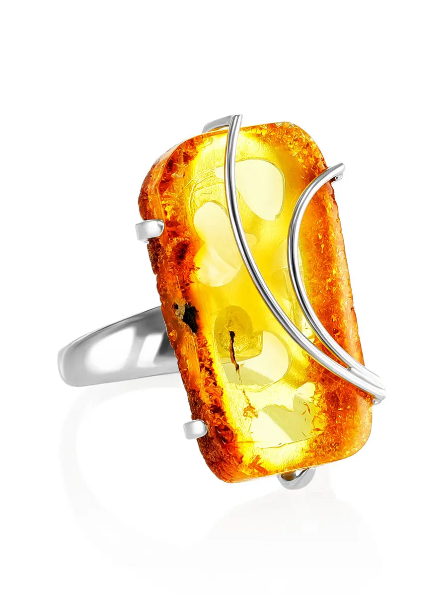 картинка Нарядное серебряное кольцо с цельным натуральным янтарем «Риальто» в онлайн магазине
