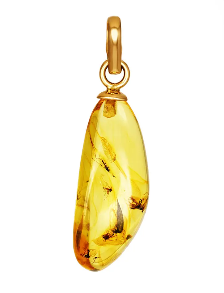 картинка Золотая подвеска из натурального янтаря с инклюзами мушек «Клио» в онлайн магазине