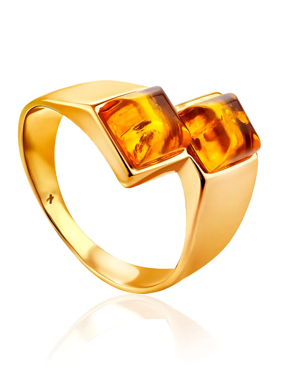 картинка Геометрическое кольцо из позолоченного серебра и янтаря коньячного цвета «Мозаика» в онлайн магазине