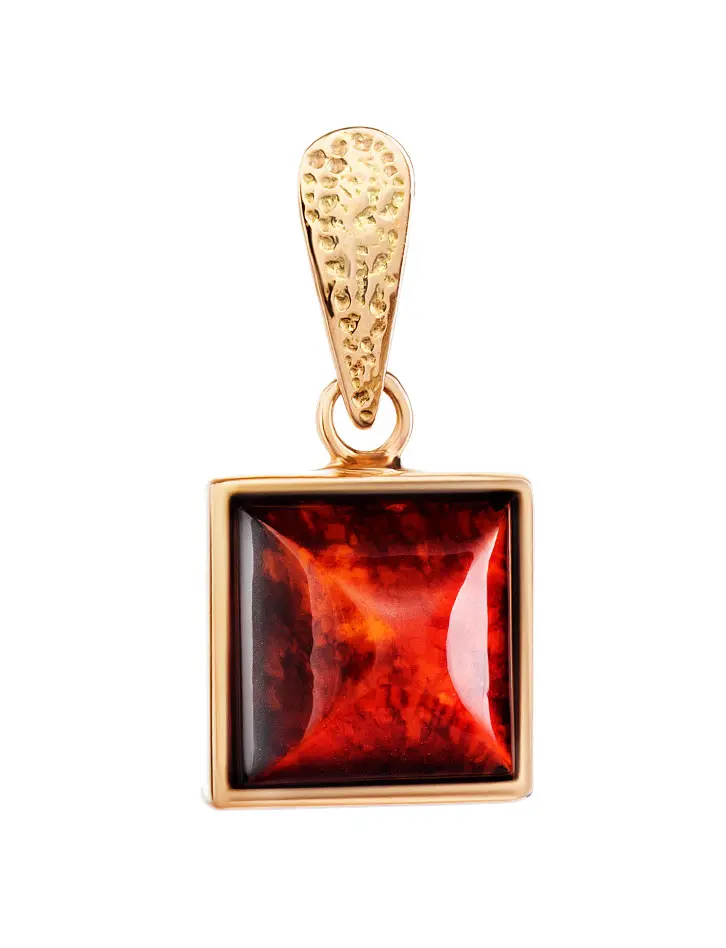 картинка Небольшой стильный кулон из золота и натурального вишнёвого янтаря «Овация» в онлайн магазине