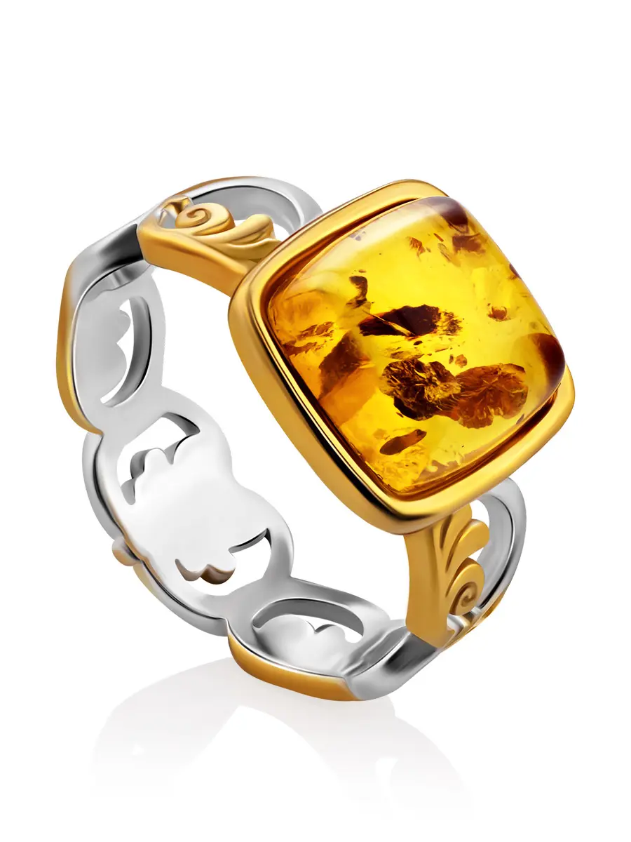 картинка Красивое эффектное кольцо «Валетта» из серебра с позолотой и натурального янтаря в онлайн магазине