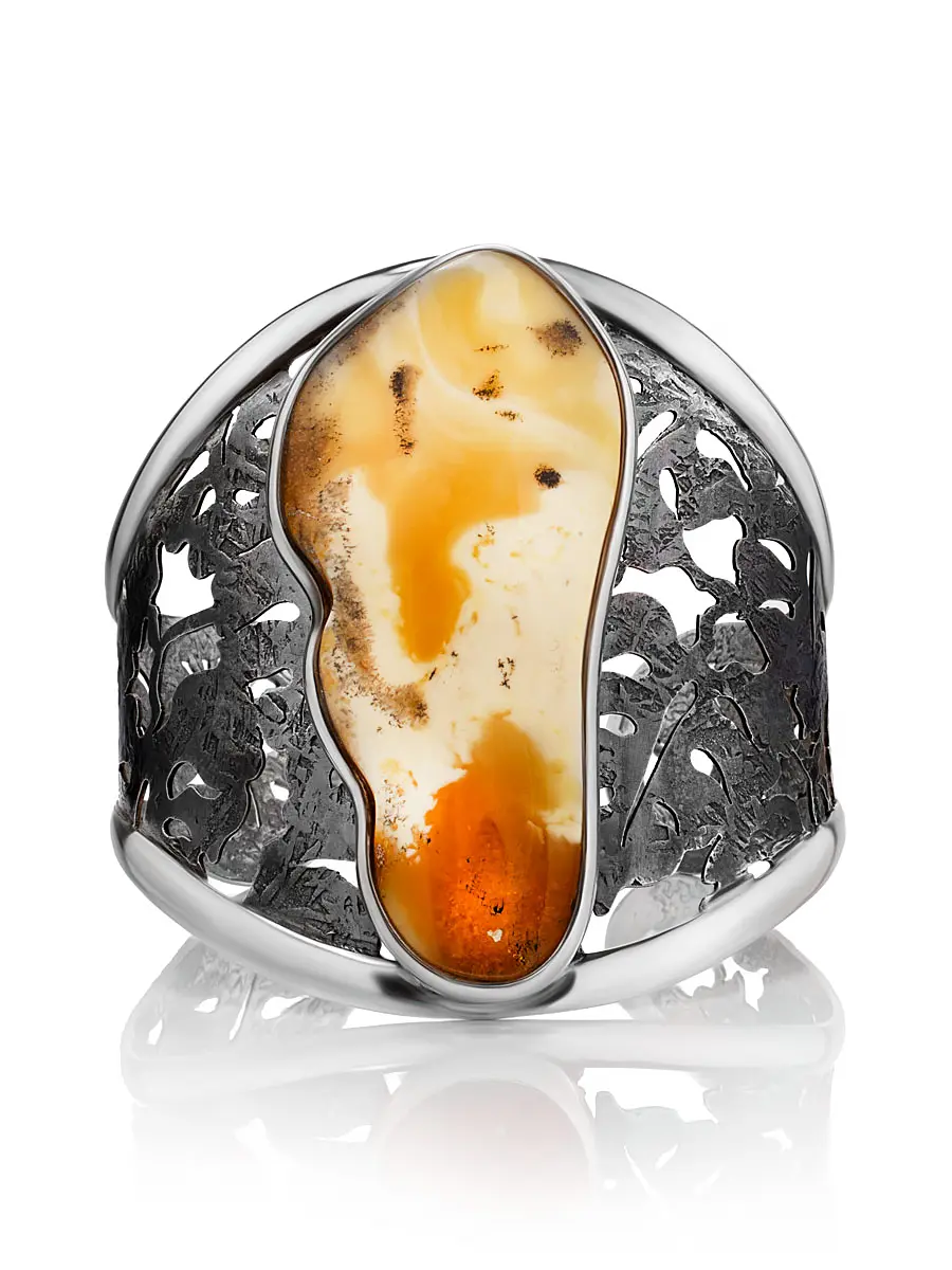 картинка Жесткий браслет из серебра и пейзажного балтийского янтаря в онлайн магазине