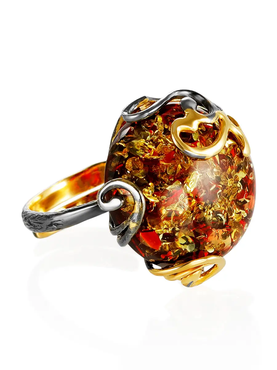 картинка Эффектное кольцо с красным янтарём «Версаль» в онлайн магазине