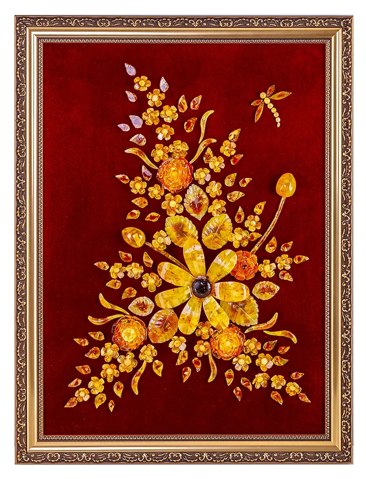 картинка Картина на вишнёвом бархате «Букет с ромашкой и тюльпанами» из натурального янтаря в онлайн магазине