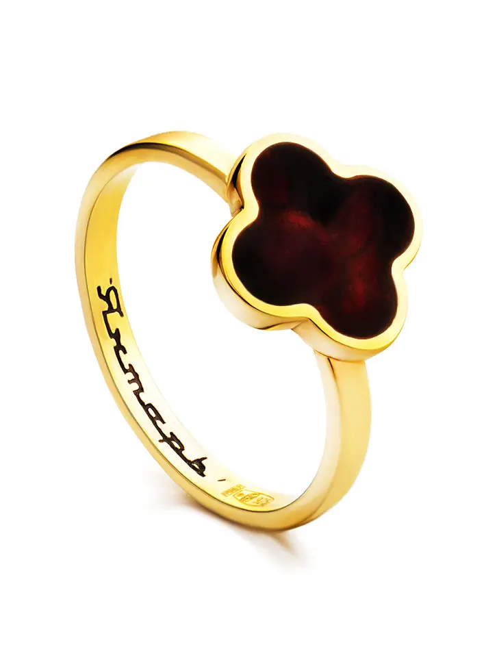картинка Позолоченное кольцо «Монако» Янтарь® с натуральным вишнёвым янтарём в онлайн магазине