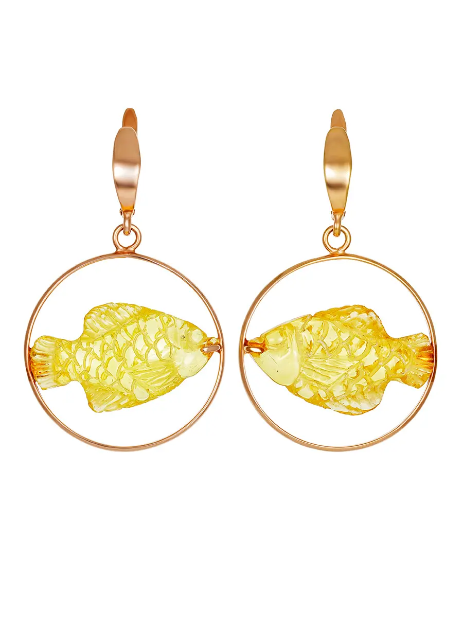 картинка Эффектные серьги из позолоченного серебра с резьбой из лимонного янтаря «Рыбка» в онлайн магазине