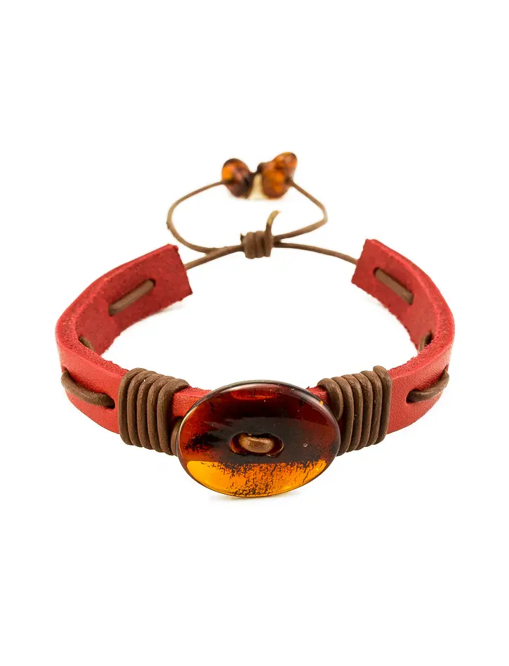 картинка Браслет из красной кожи с вишнёвым балтийским янтарём «Копакабана» в онлайн магазине