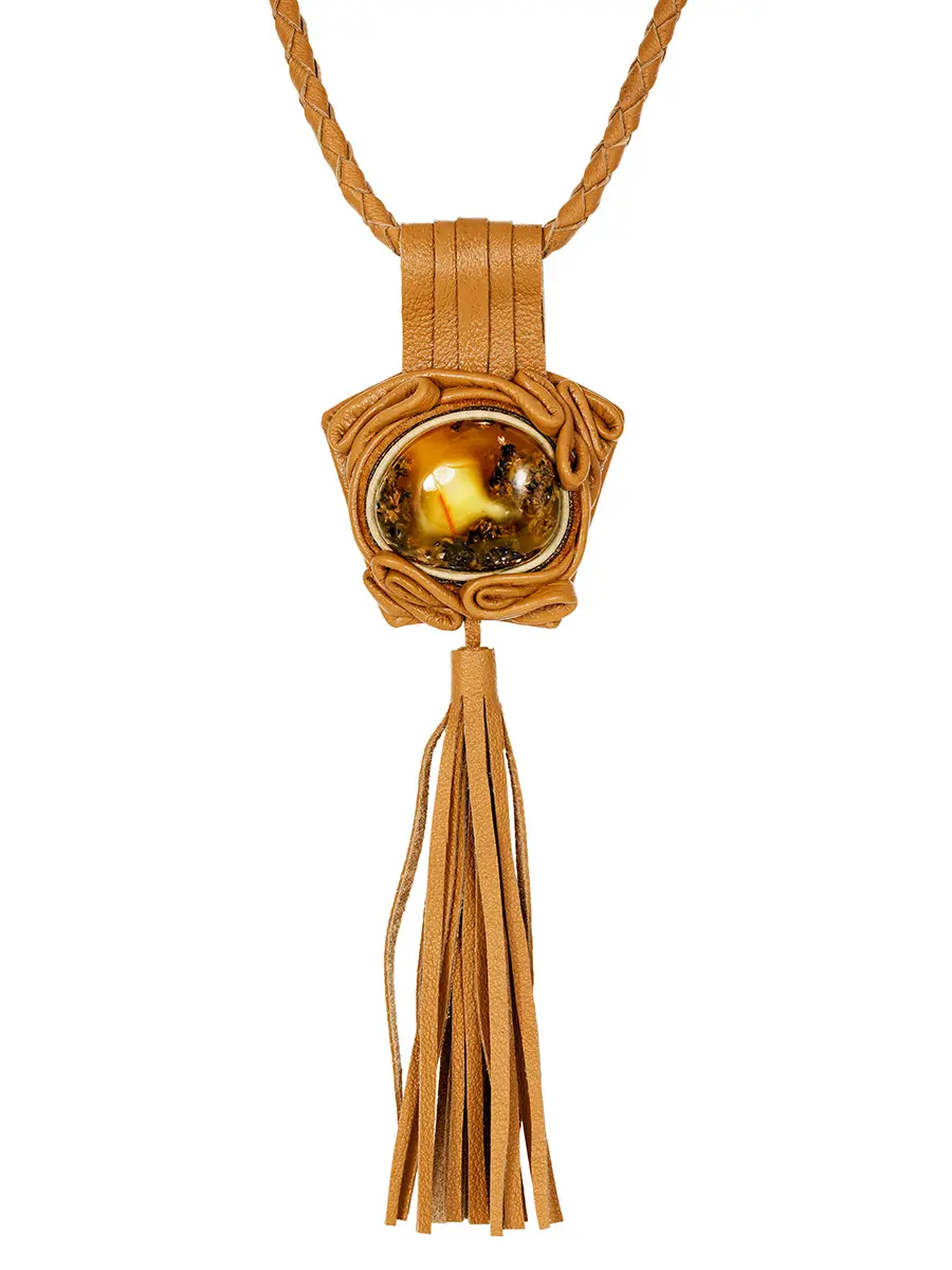 картинка Эффектное ожерелье из кожи и текстурного янтаря «Амазонка» в онлайн магазине