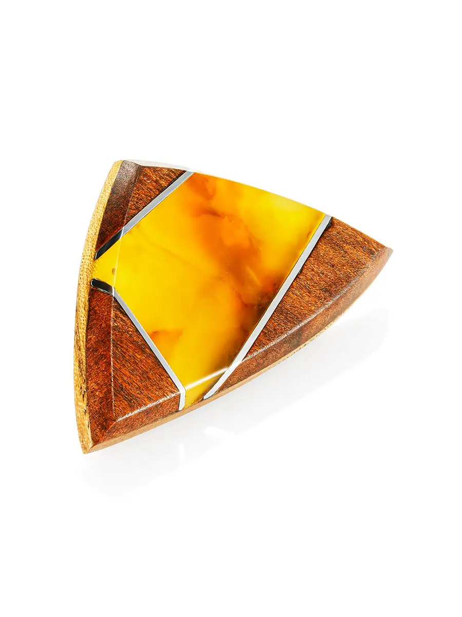 картинка Брошь треугольной формы из дерева и натурального янтаря «Индонезия» в онлайн магазине