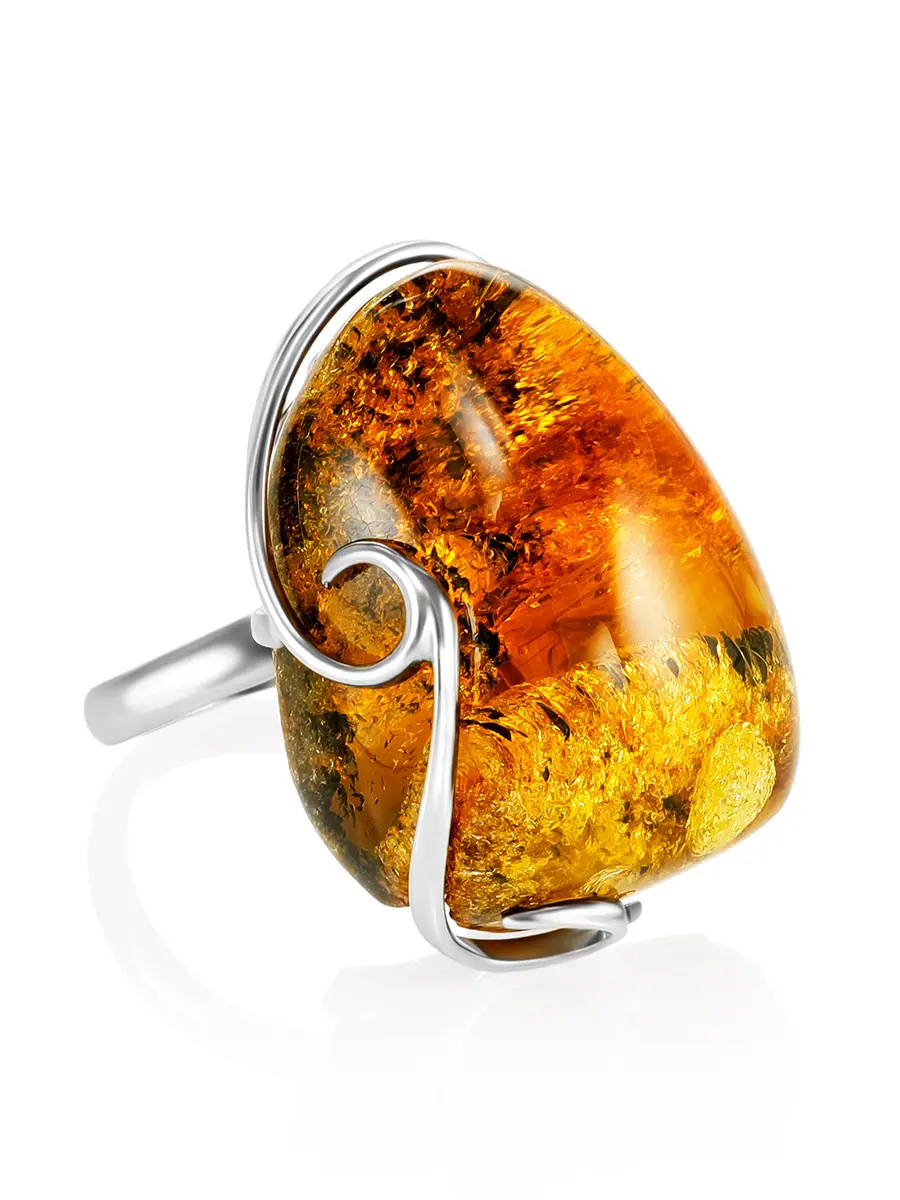 картинка Крупное кольцо с цельным натуральным цельным янтарём «Риальто» в онлайн магазине