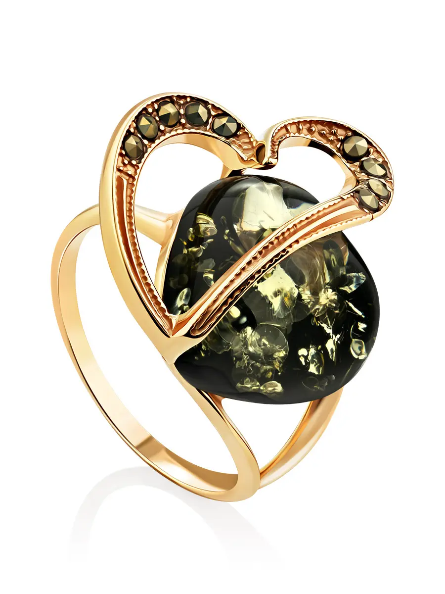 картинка Кольцо «Эйфория» из позолоченного серебра с зелёным янтарём и марказитами в онлайн магазине