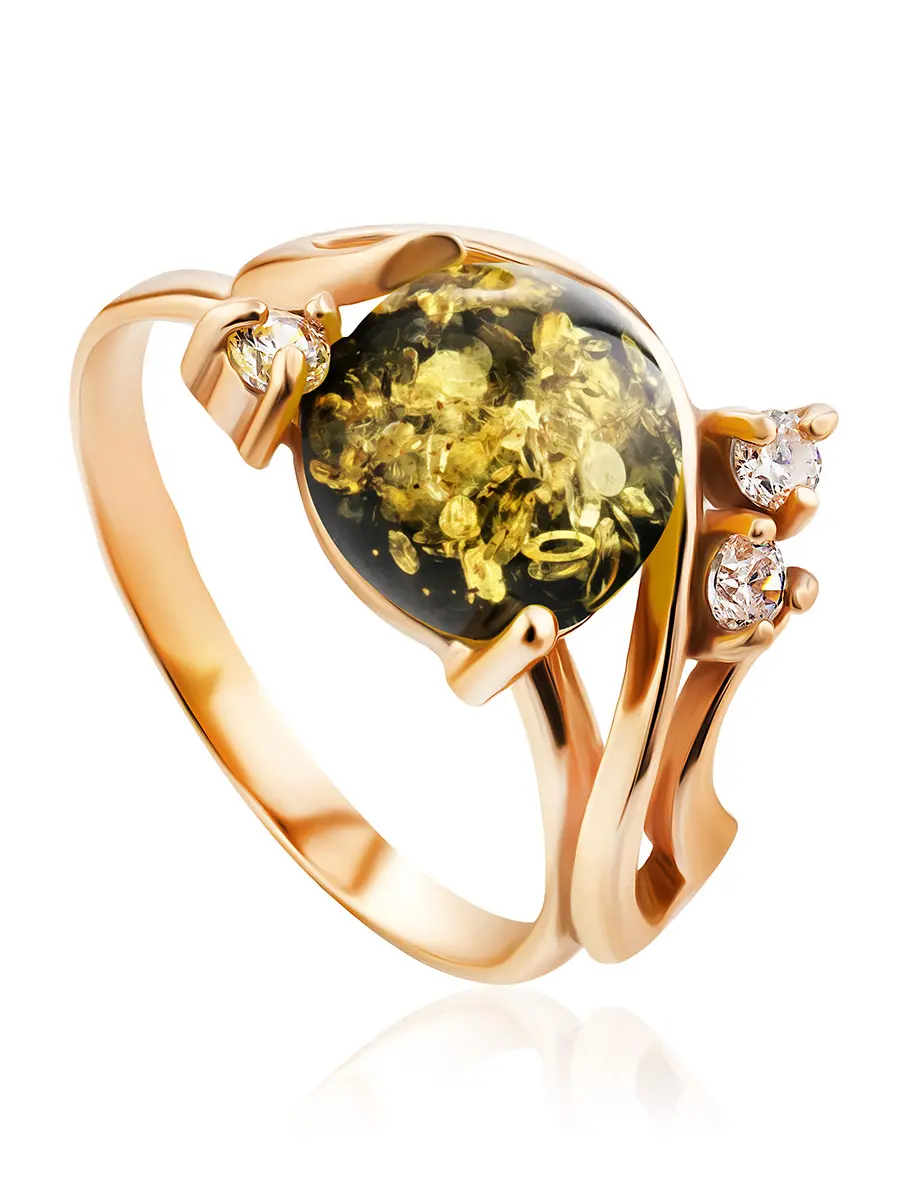 картинка Красивое кольцо «Ноктюрн» с зелёным янтарём в позолоченном серебре в онлайн магазине