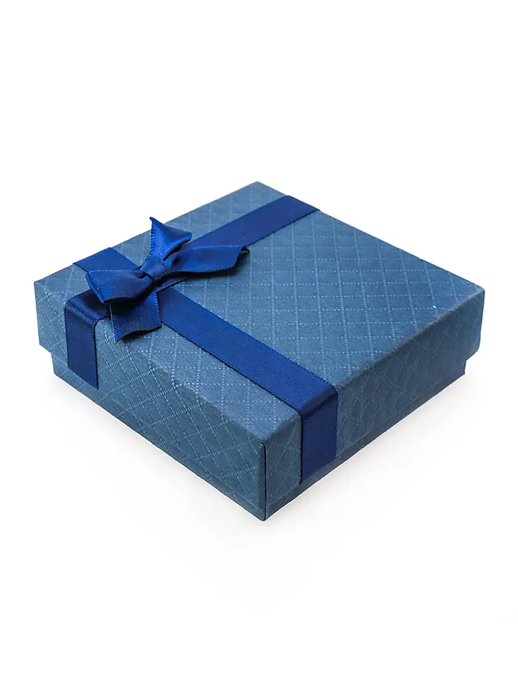 картинка Нарядная подарочная коробочка 90х90х30 мм тёмно-синяя с бантом в онлайн магазине