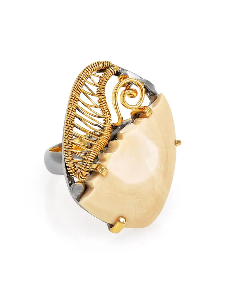 картинка Стильное и оригинальное кольцо из серебра и бивня мамонта «Эра» в онлайн магазине