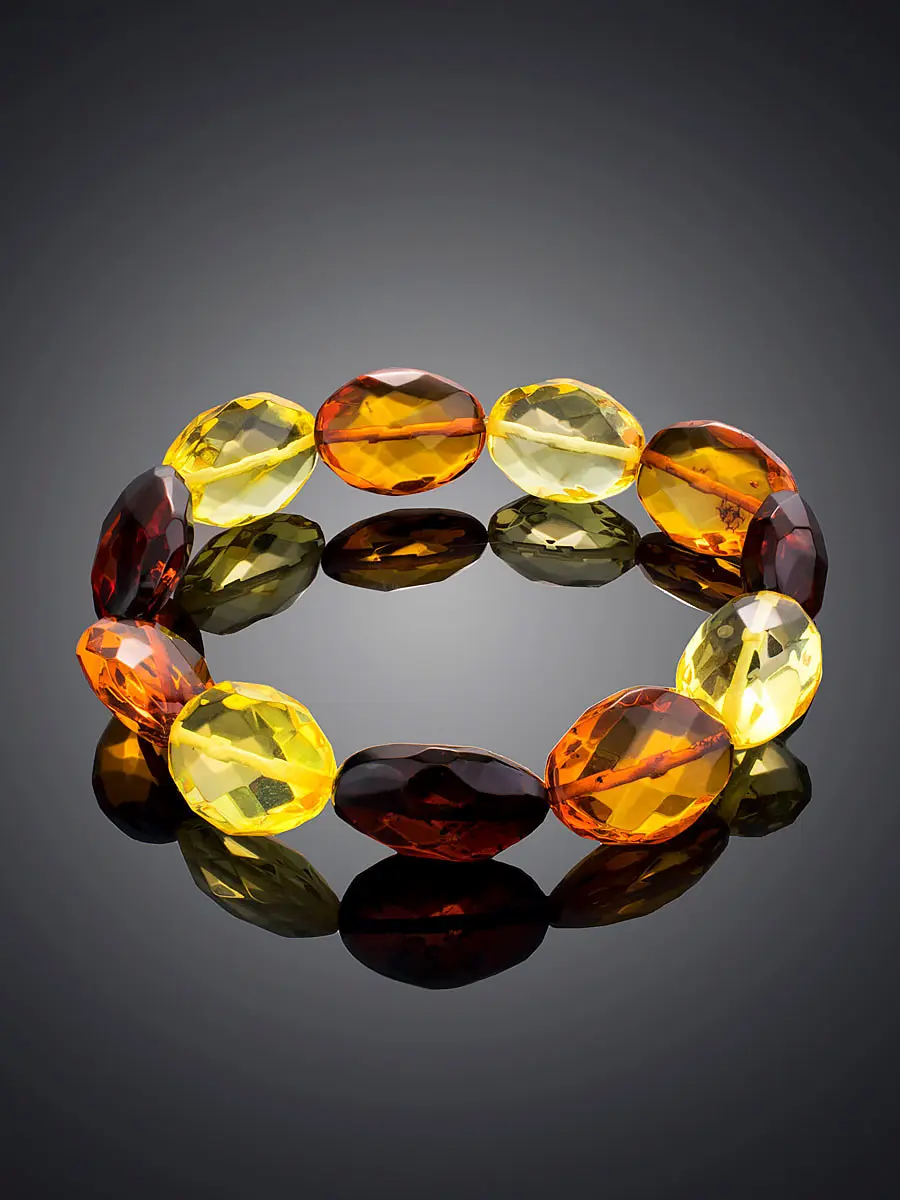 картинка Браслет из натурального янтаря разных оттенков «Оливка алмазная грань» в онлайн магазине
