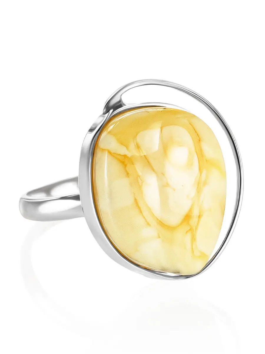 картинка Элегантное серебряное кольцо с пейзажным янтарём «Лагуна» в онлайн магазине