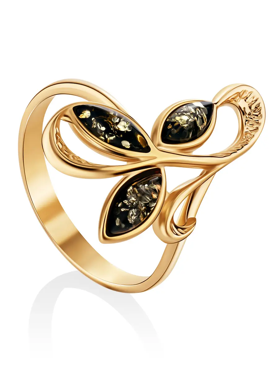 картинка Роскошное золотое кольцо с натуральным балтийским зелёным янтарём «Райская птица» в онлайн магазине