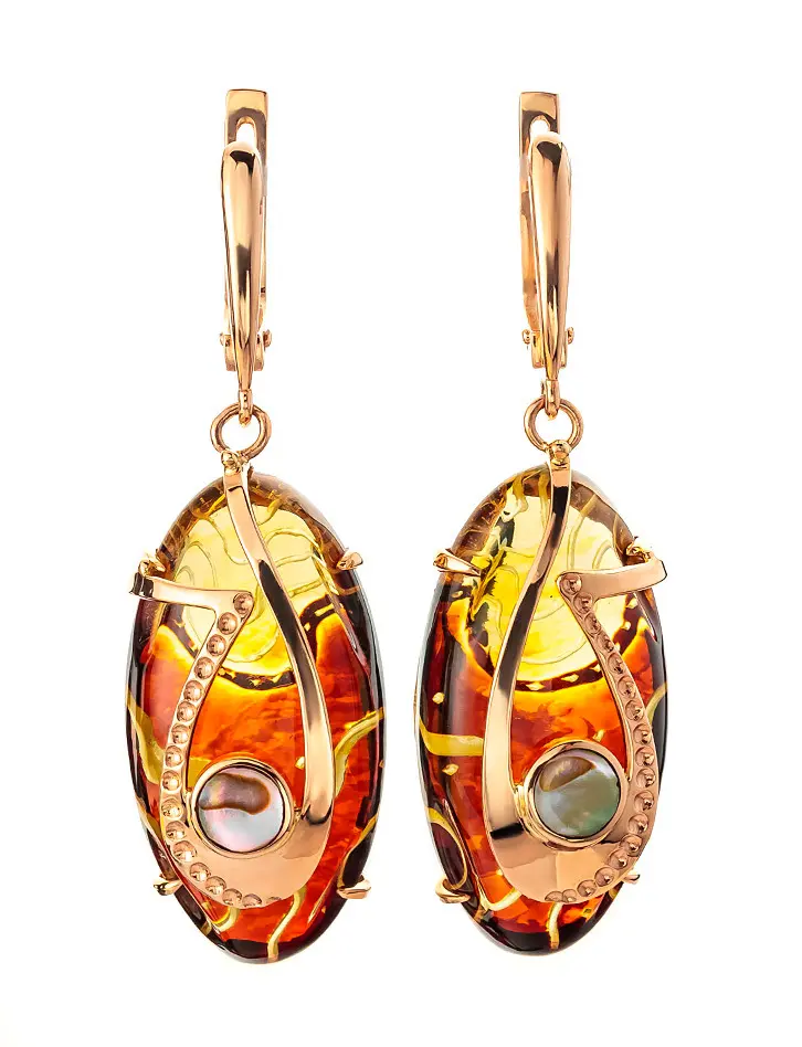 картинка Красивые золотые серьги с натуральным янтарем и перламутром «Атлантида» в онлайн магазине