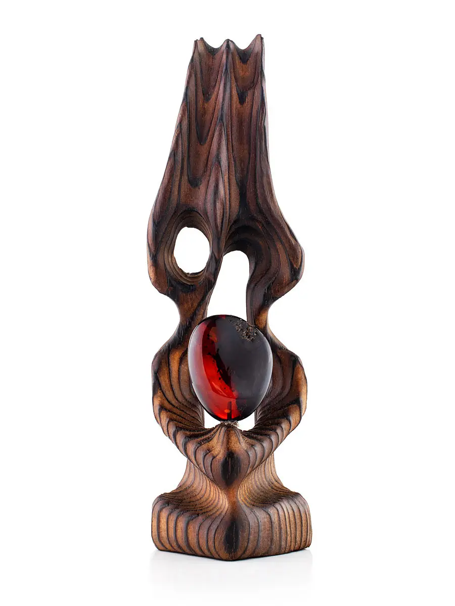 картинка Декоративная статуэтка из дерева и натурального янтаря вишнёвого цвета в онлайн магазине