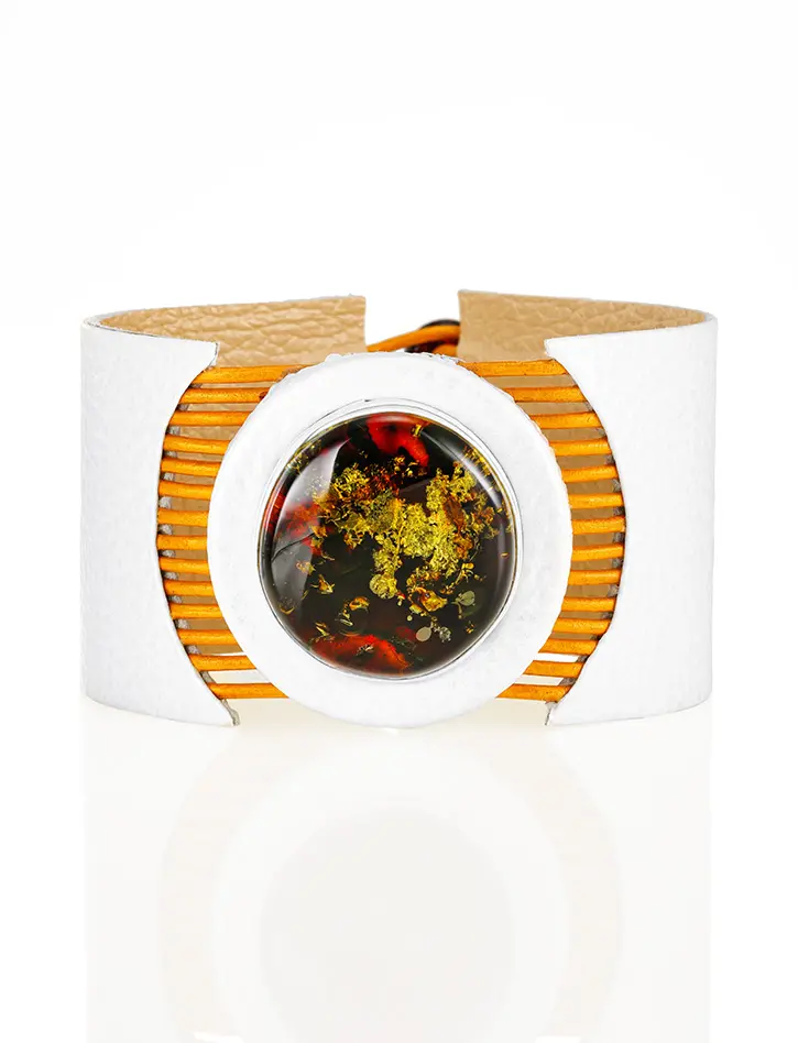 картинка Стильный браслет из натуральной кожи и янтаря «Амазонка» в онлайн магазине