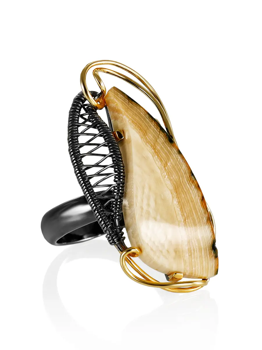 картинка Затейливое кольцо из серебра, украшенное бивнем мамонта «Эра» в онлайн магазине