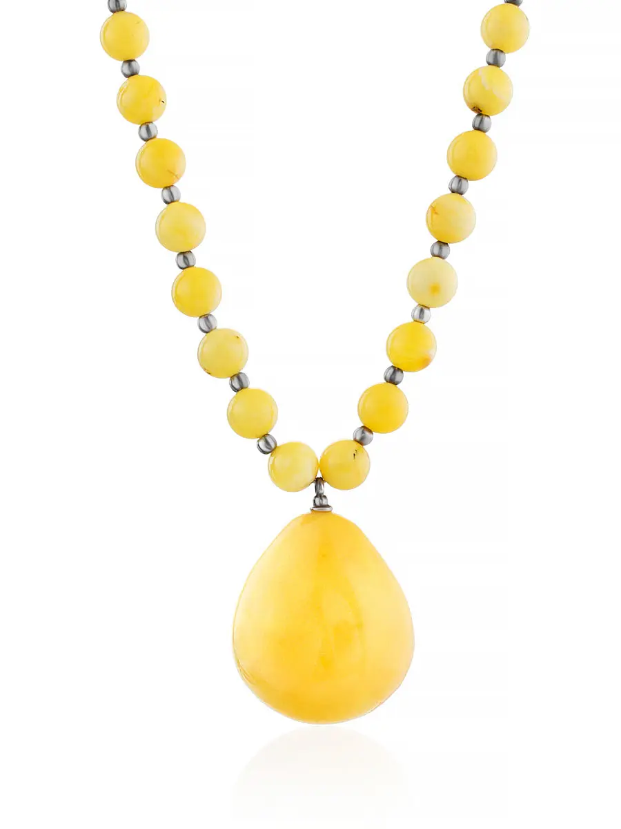 картинка Ожерелье с подвеской из натурального цельного янтаря «Лаура» в онлайн магазине