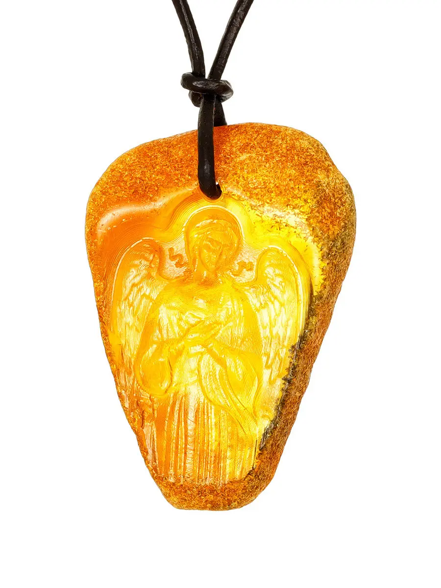 картинка Подвеска из цельного янтаря с резьбой «Ангел-Хранитель» в онлайн магазине