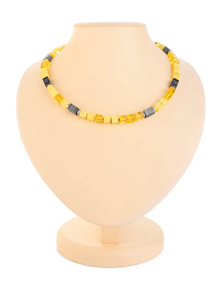 картинка Необычное янтарное ожерелье с магнитным замком «Рафинад» в онлайн магазине