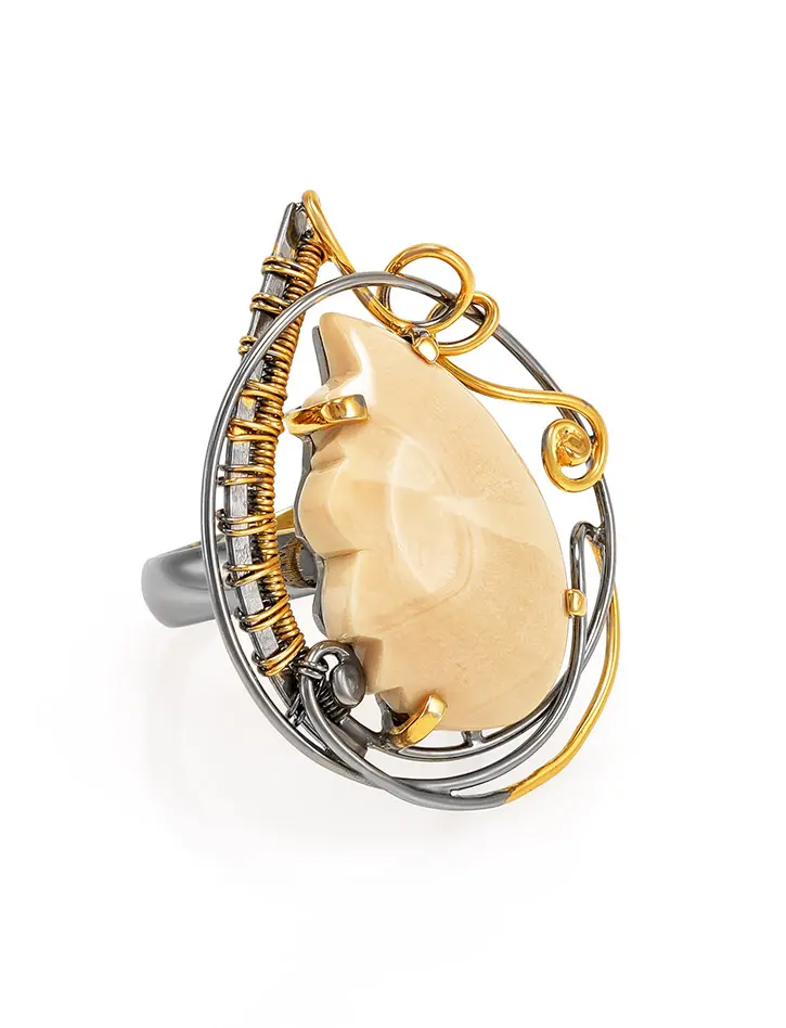 картинка Красивое крупное кольцо из бивня мамонта в серебре «Эра» в онлайн магазине