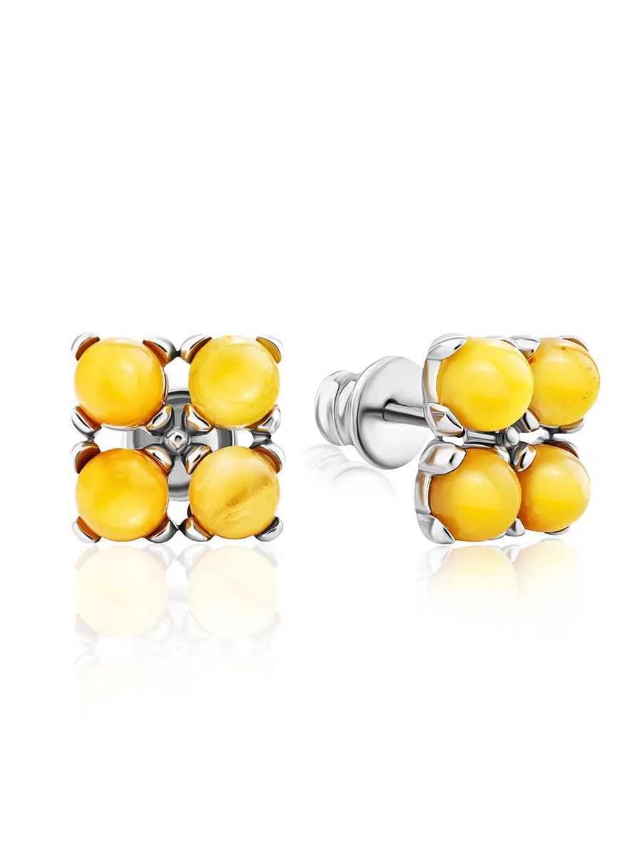 картинка Миниатюрные серьги-гвоздики из серебра и янтаря медового оттенка «Суприм» в онлайн магазине