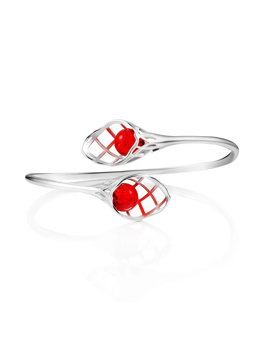 картинка Стильный яркий браслет «Женева» с алым янтарём в онлайн магазине