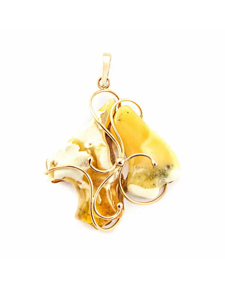 картинка Кулон из натурального янтаря с золотом «Бабочка» в онлайн магазине