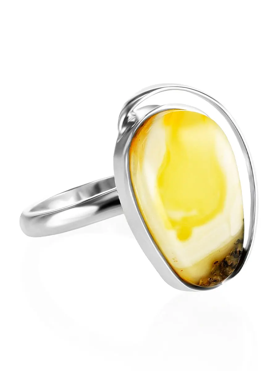 картинка Элегантное серебряное кольцо с натуральным янтарём медового цвета «Лагуна» в онлайн магазине